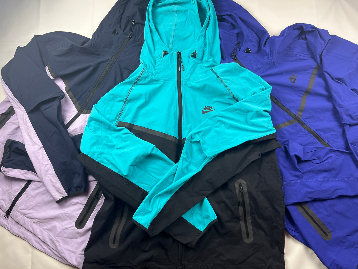 CLOTHES