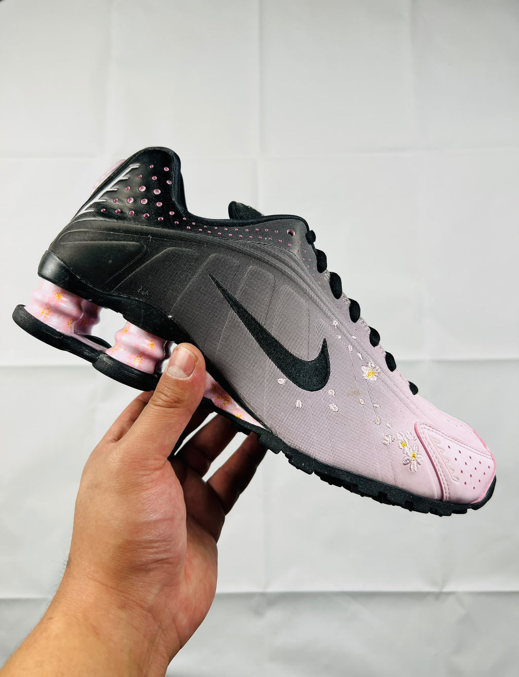 NIKE SHOX R4