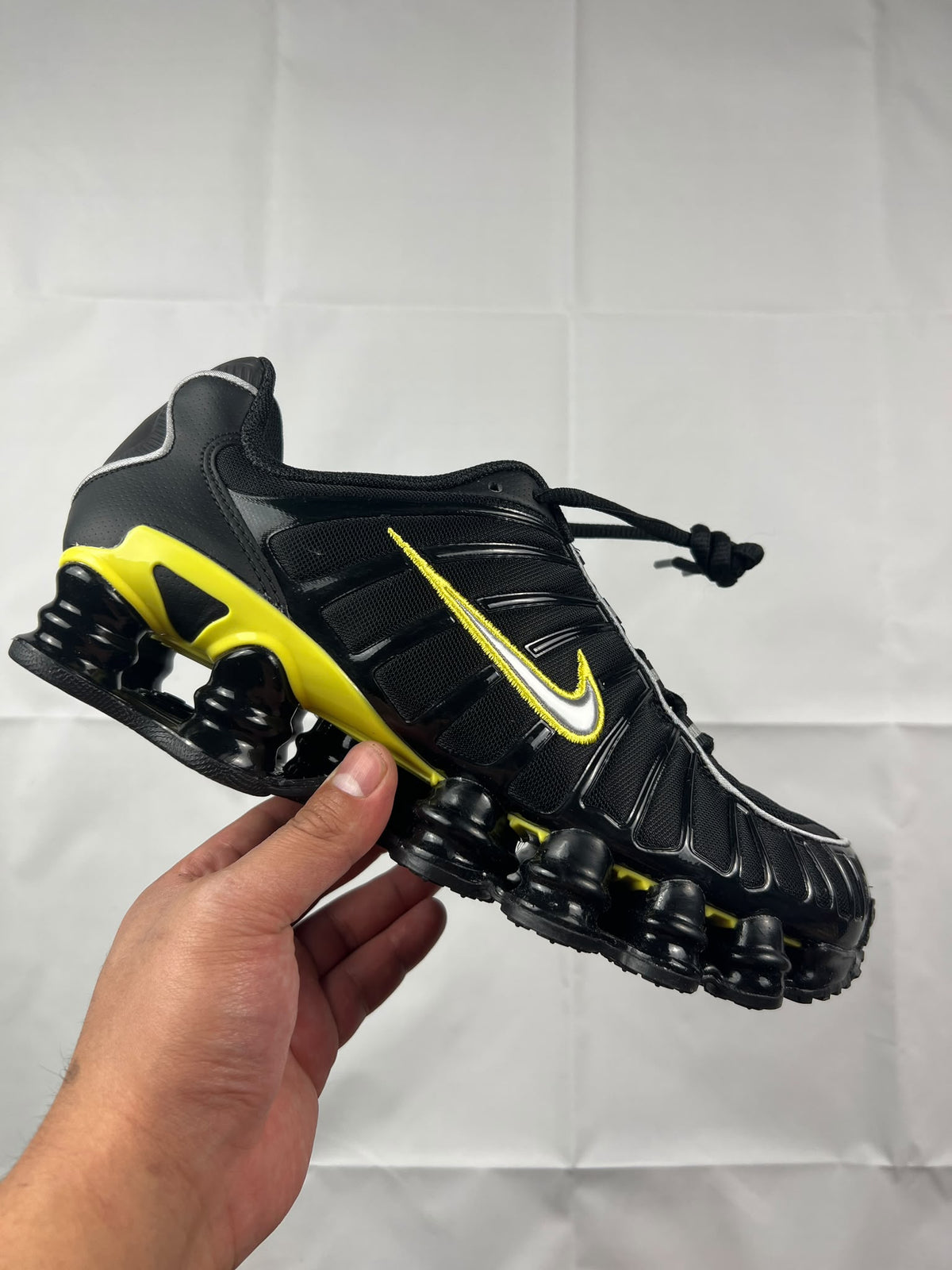 NIKE SHOX TL