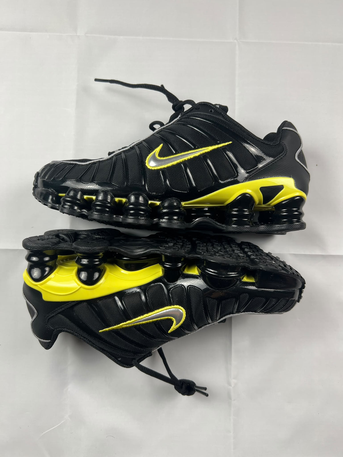 NIKE SHOX TL