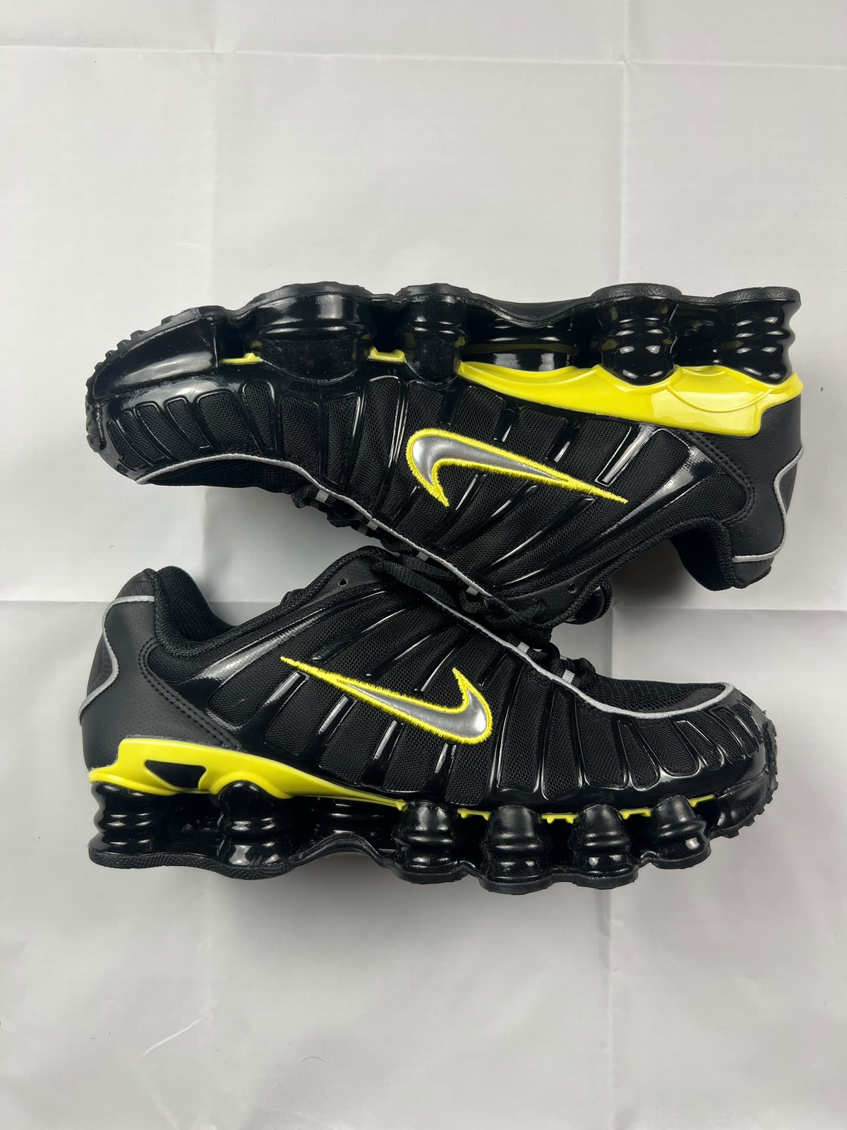 NIKE SHOX TL