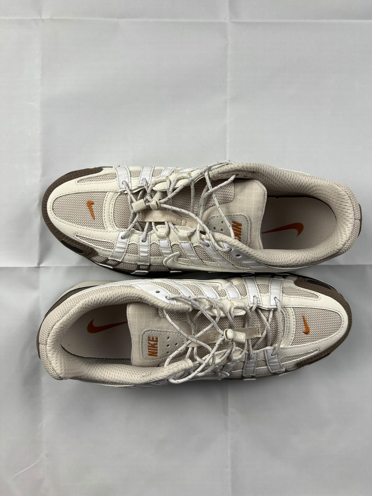 NIKE P-6000