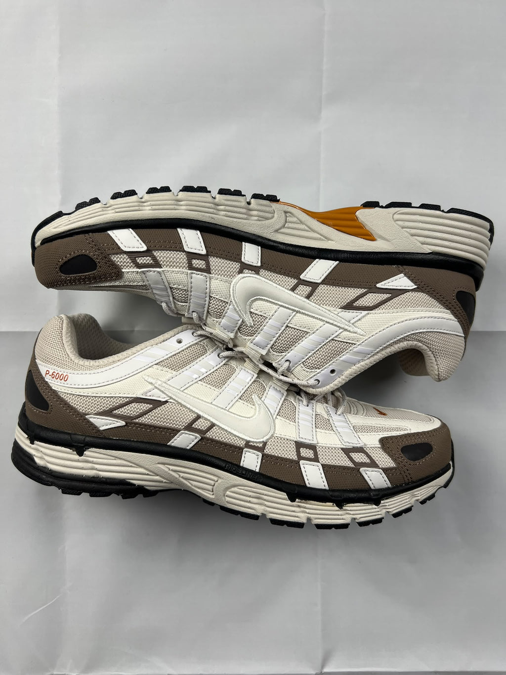 NIKE P-6000